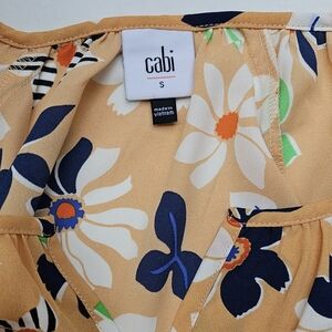 Cabi Blouse, Sz S, flower print, business casual, casual